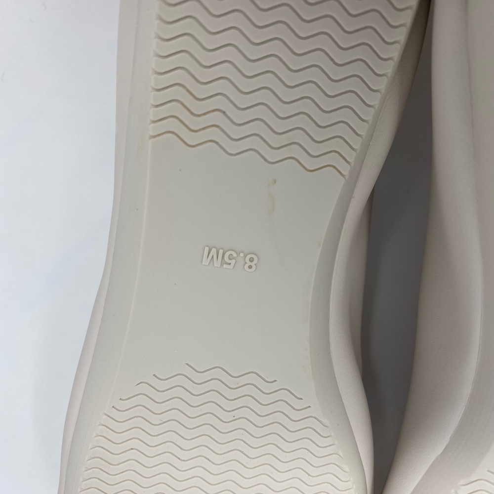 NEW - Women’s Windy Hidden Wedge Flat Size 8.5 - Picture 6 of 6